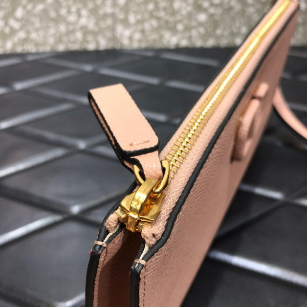 VALENTINO VSLING CLUTCH