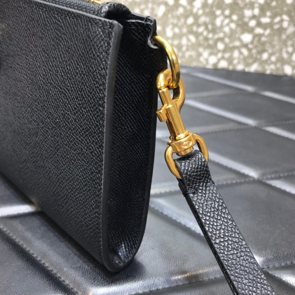 VALENTINO VSLING CLUTCH