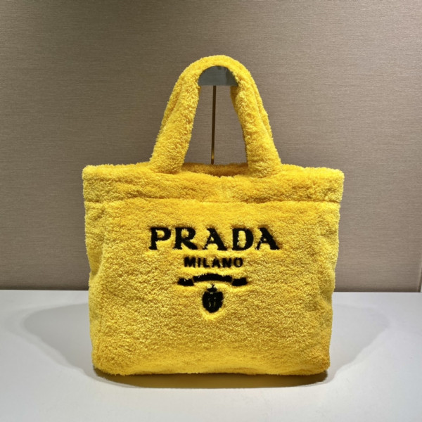Pra*a terry tote bag