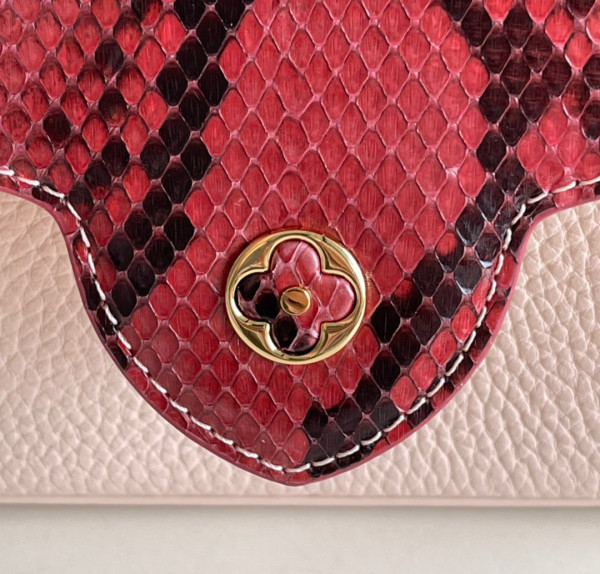 l0*is V*t0n capucines mini