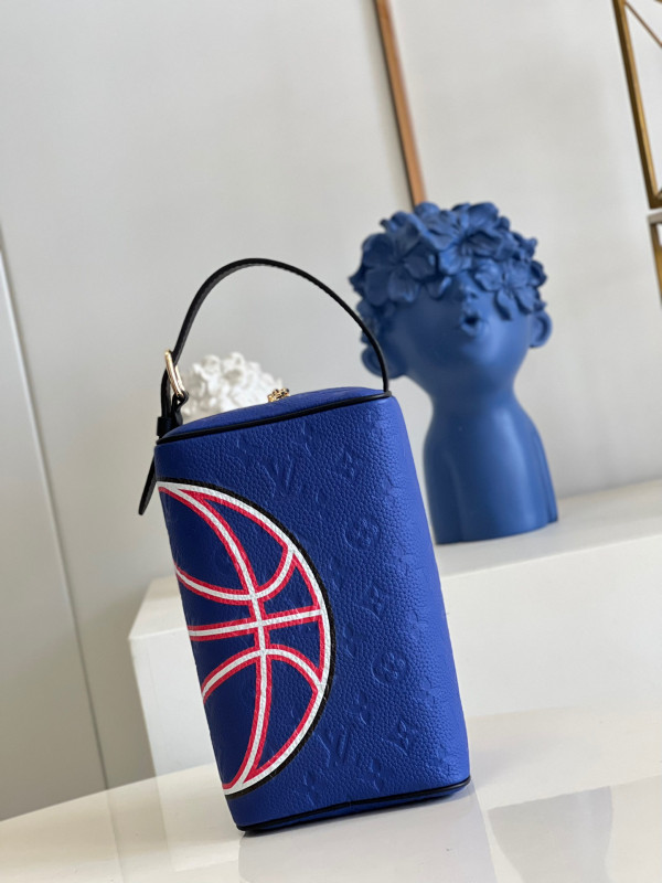 l0*is V*t0n dopp kit