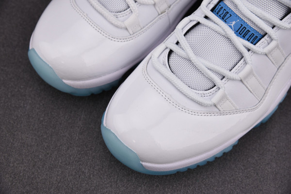 AIR JORDAN 11 "LEGEND BLUE“ 378037-117