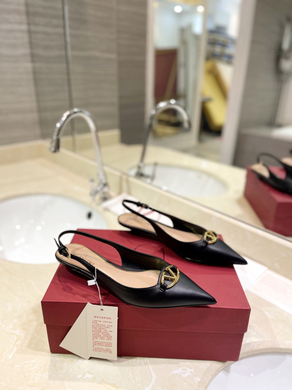 Valentino 20mm VLogo The Bold Edition slingback pumps