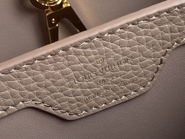 l0*is V*t0n capucines bb