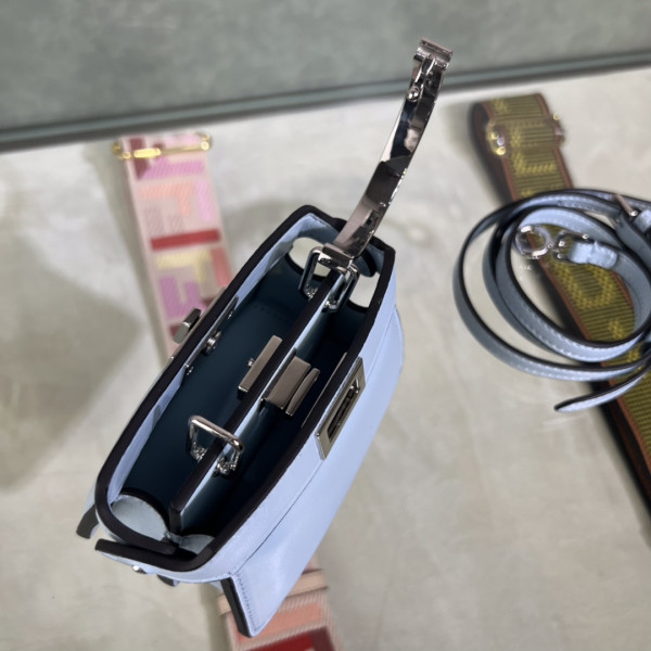 F**di nano peekaboo maxi handle