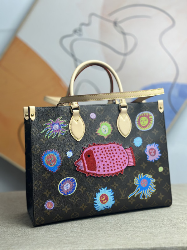 l0*is V*t0n x yk onthego mm