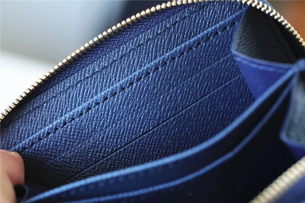 l0*is V*t0n zippy coin purse