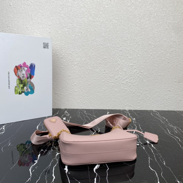 Pra*a re-edition 2005 saffiano bag-22*18*6.5cm