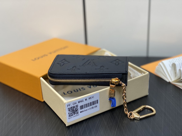 l0*is V*t0n noa wallet-11*7*1.5cm