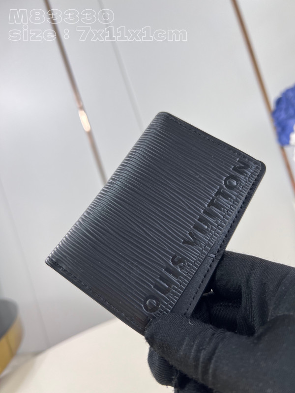 l0*is V*t0n pocket organizer-7.5*11.1*1 cm