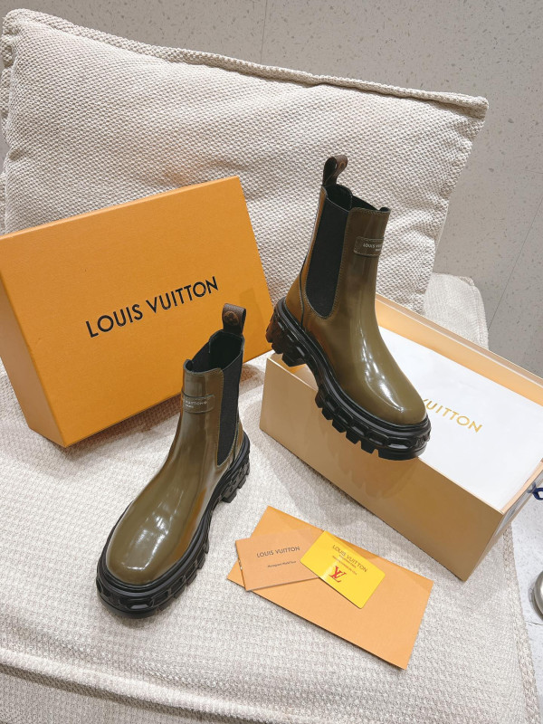 l0*is V*t0n boots