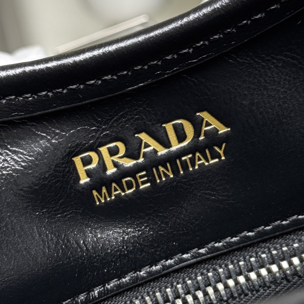 Pra*a medium leather tote bag-32*21*15cm