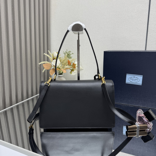 Pra*a soft sound medium leather shoulder bag